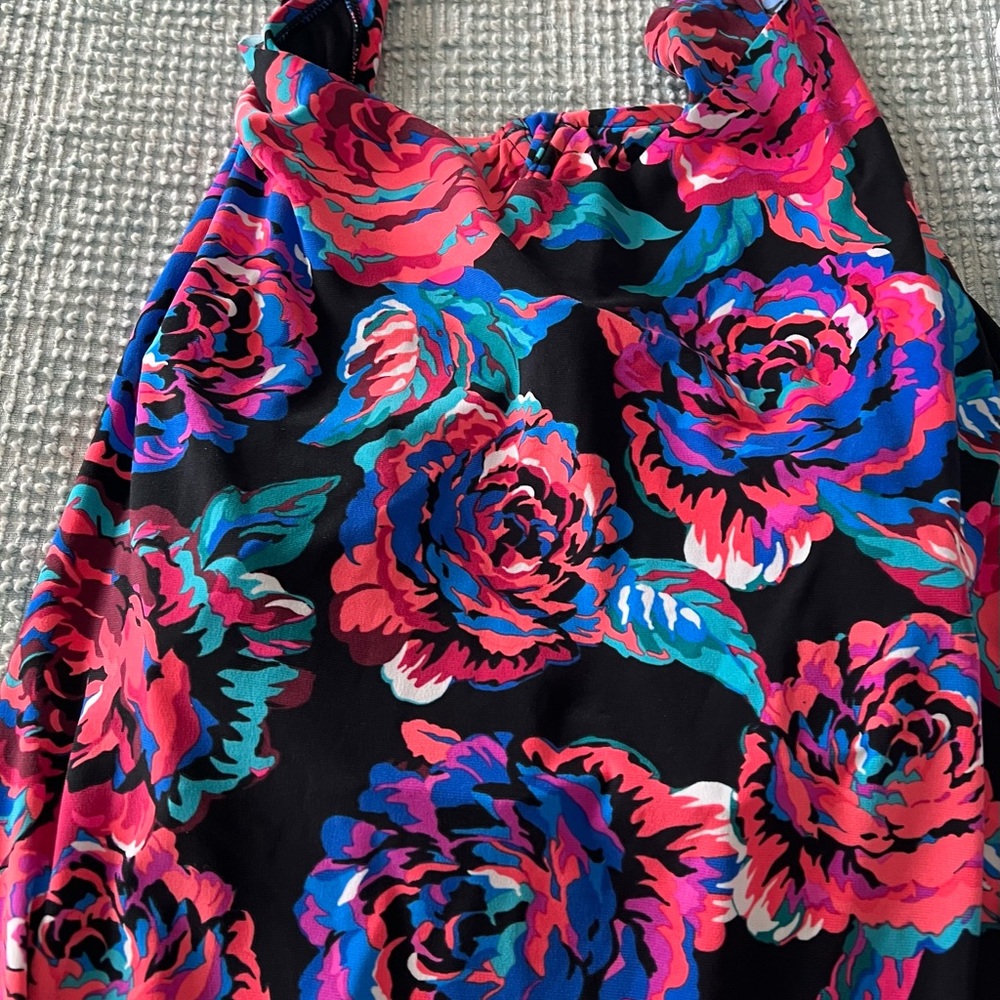 Swimsuit tankini tops-except blue one is a one piece. Bundle of 5